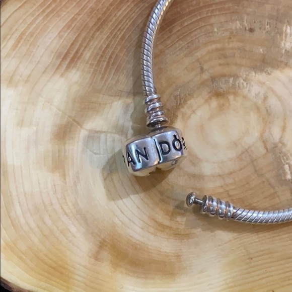 Pandora bracelet - Picture 2 of 8